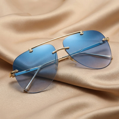 Luxury Gold Aviator Sunglasses with Gradient Lenses | Elegant Statement Frames in Modern Tones