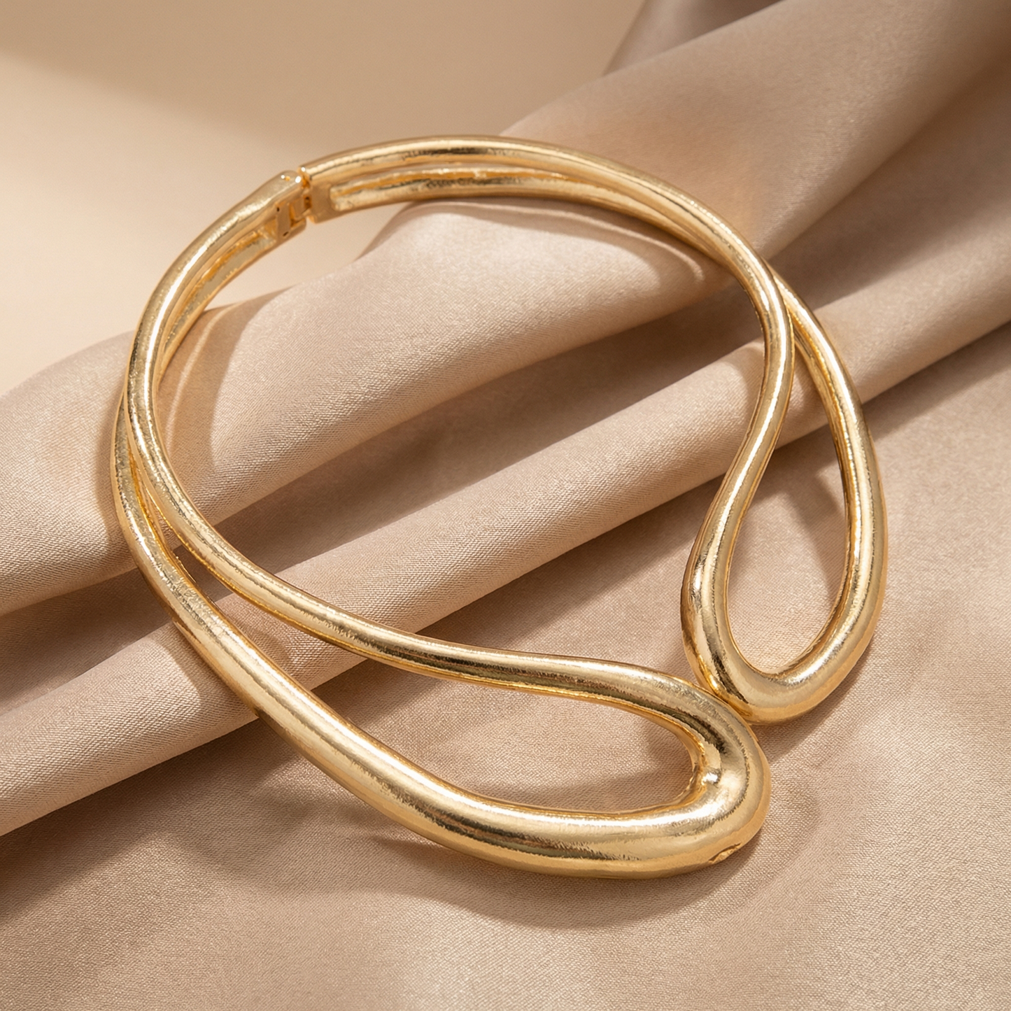 Sculptural Stainless Steel Necklace | Gold & Silver Finish | Modern Statement Chain