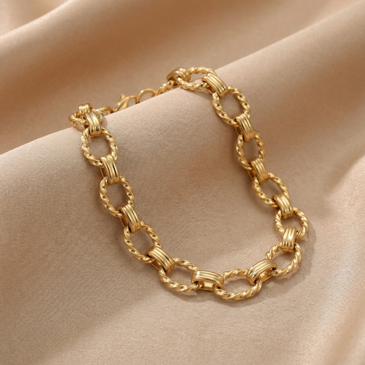 Elegant Twisted Link Bracelet in Gold | Classic Statement Chain Bracelet for Everyday & Occasion Wear