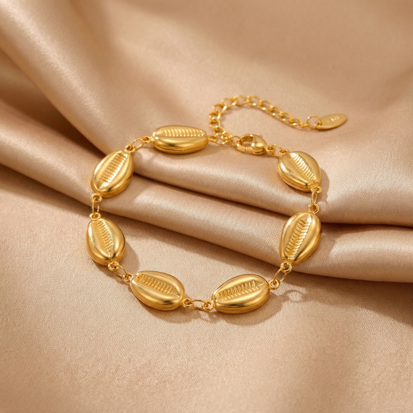 Luxury Gold Cowrie Shell Bracelet | Elegant Adjustable Beach-Inspired Statement Jewellery