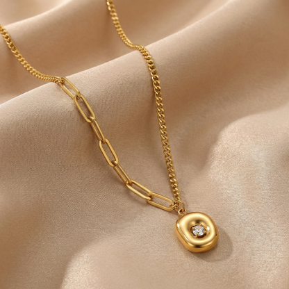 Modern Gold Oval Pendant Necklace with Crystal Detail | Minimalist Chain Necklace for Everyday Elegance