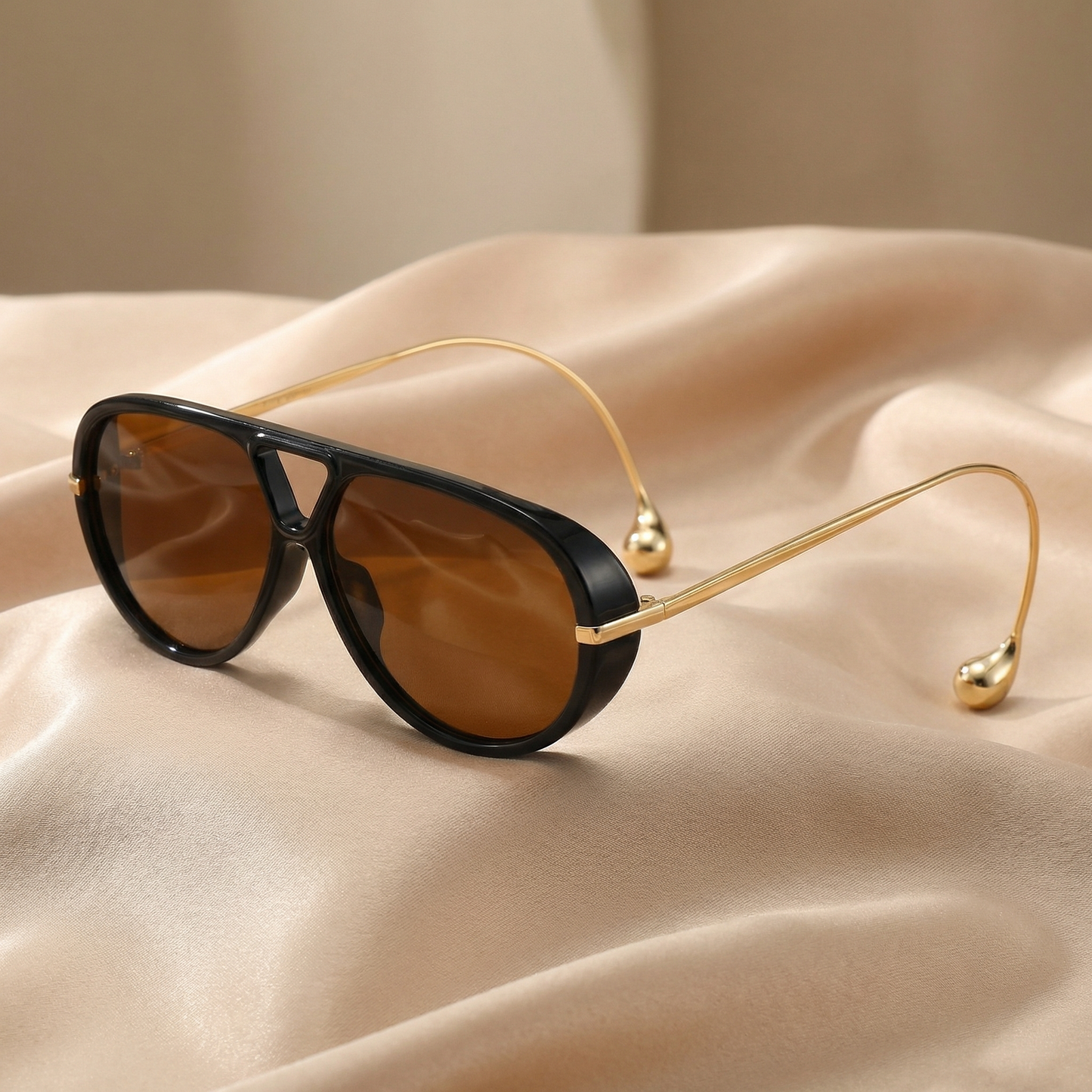 Luxury Aviator Sunglasses in Black Tortoiseshell & Gold | Elegant Metal Frame Summer Fashion Sunglasses for Women & Men