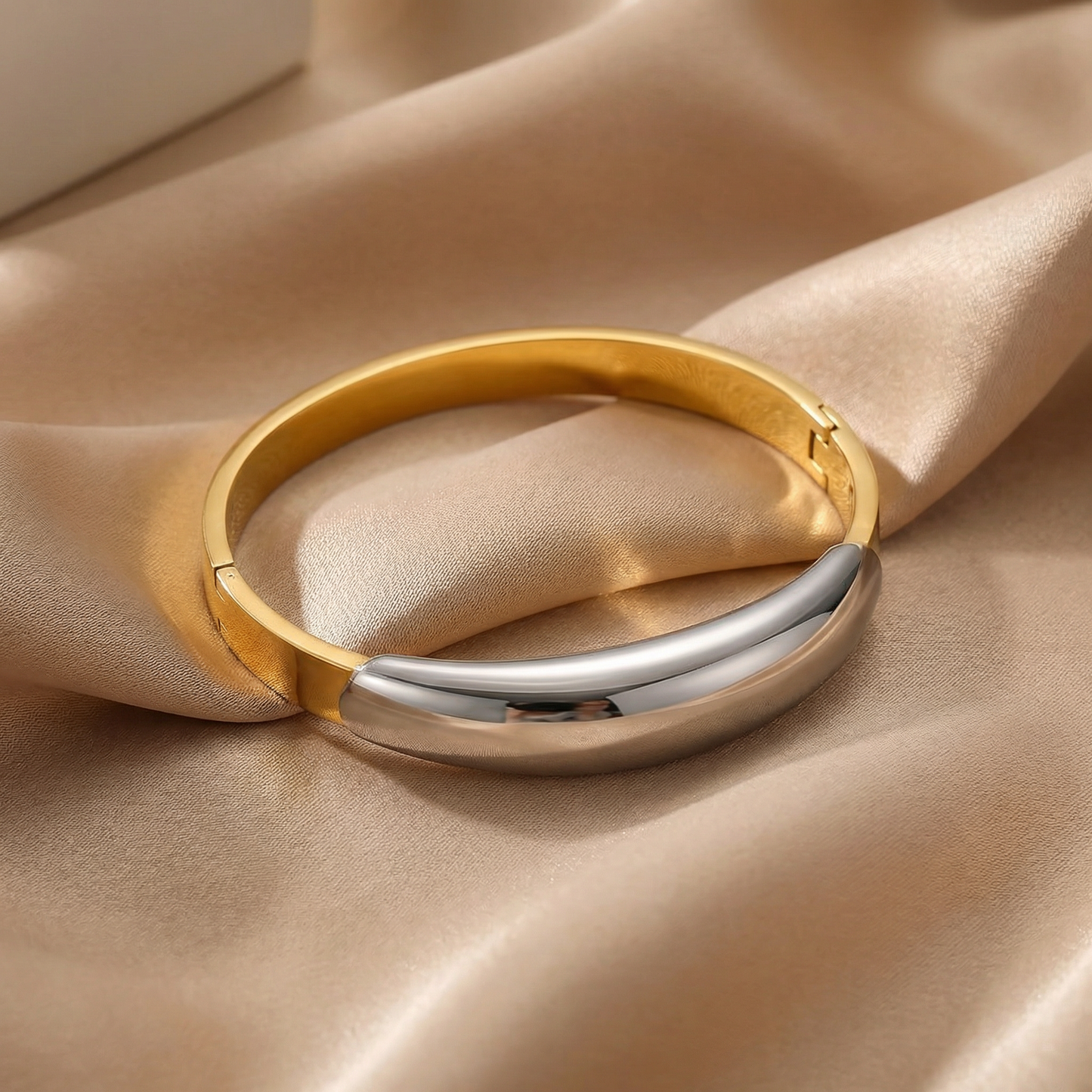 Dual-Tone Sculpted Bangle Bracelet in Gold & Silver | Modern Minimalist Design