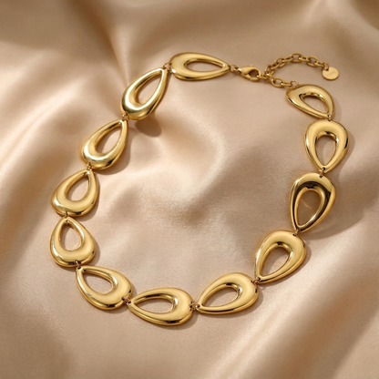 Sculptural Teardrop Necklace | Polished Gold Finish | Organic Link Design | Timeless Statement Jewelry