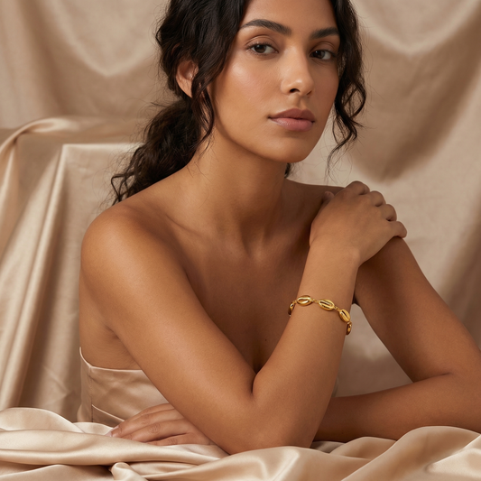 Luxury Gold Cowrie Shell Bracelet | Elegant Adjustable Beach-Inspired Statement Jewellery