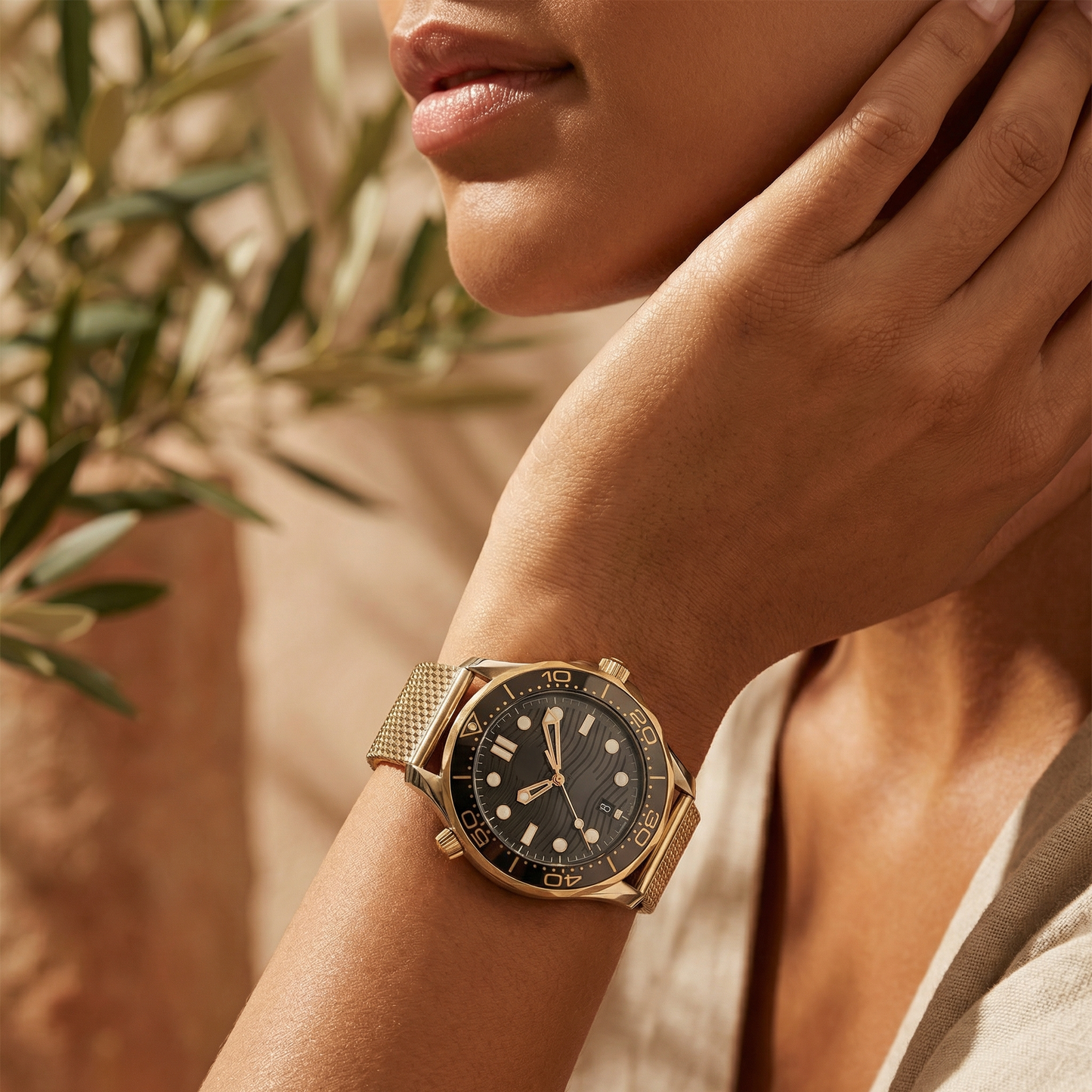 Elegant Classic Mesh Strap Watch in Silver & Gold | Timeless Stainless Steel Watch with Date Display