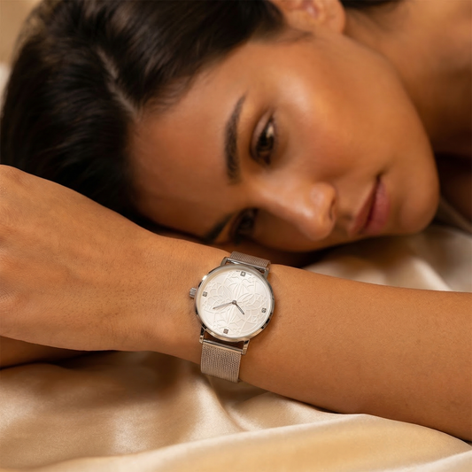 Luxury Floral Engraved Mesh Watch in Silver & Rose Gold | Elegant Minimalist Dial Timepiece with Magnetic Strap