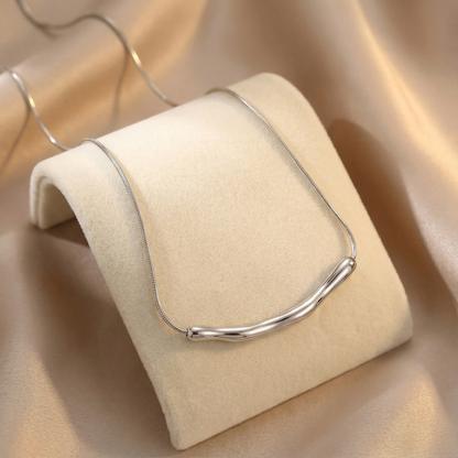 Gold Silver Sculpted Pendant Necklace for Women | Minimal Organic Chain Design | Modern Fashion Jewelry