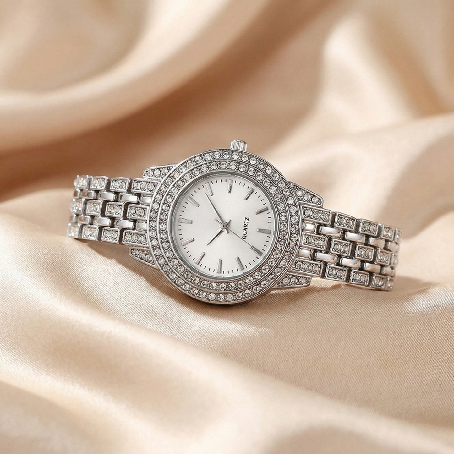 Elegant Crystal Bracelet Watch in Gold, Rose Gold & Silver | Timeless Quartz Watch with Sparkling Details for Everyday & Evening Style